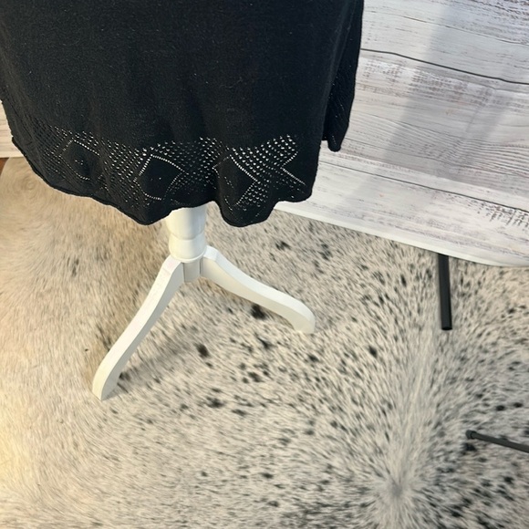 American Rag Black Crochet Knit Boho Dress | V-Neck, Stretch Eyelet Hem Size XS - Picture 8 of 9